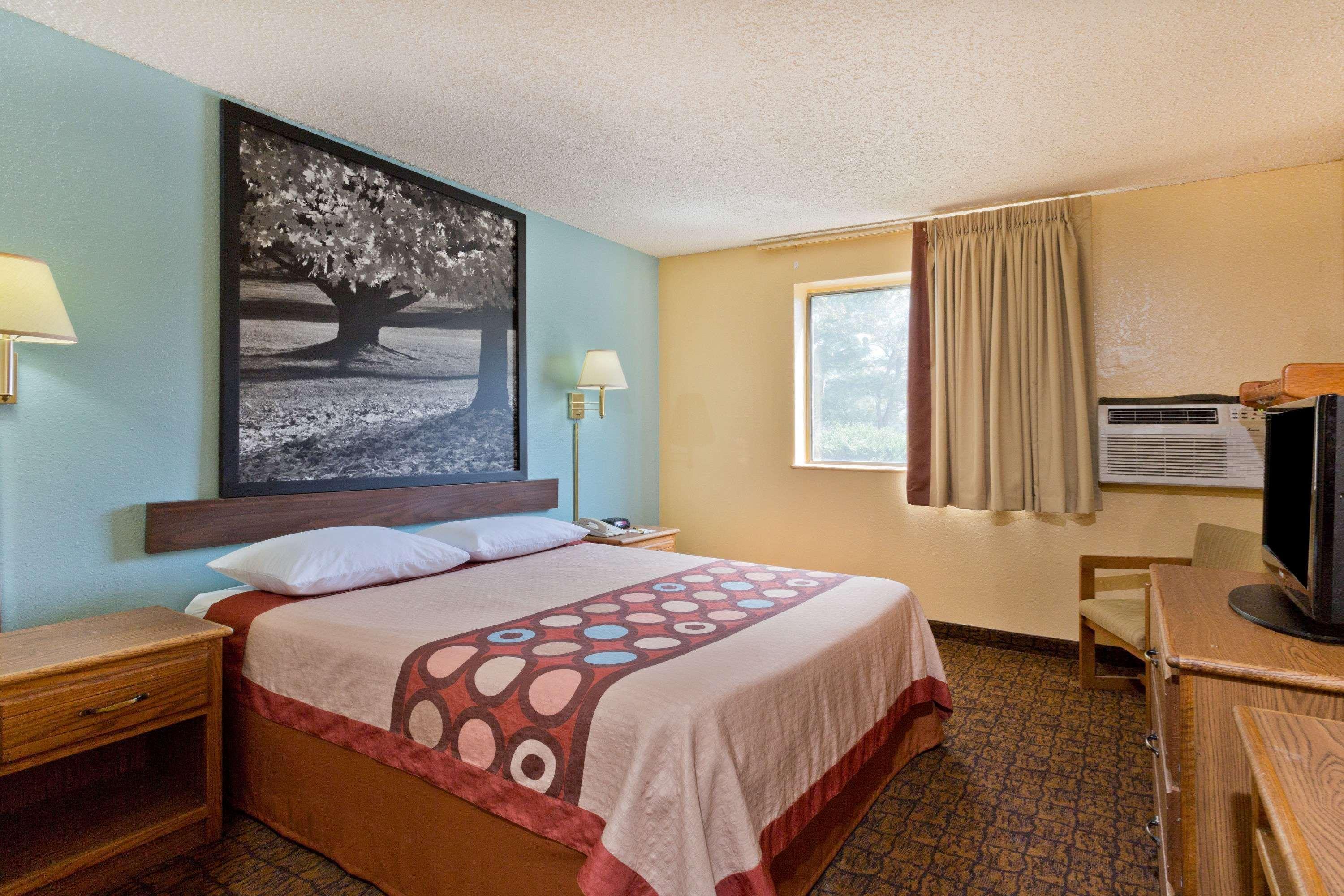 Super 8 By Wyndham Lexington Park/California Area Hotel Luaran gambar